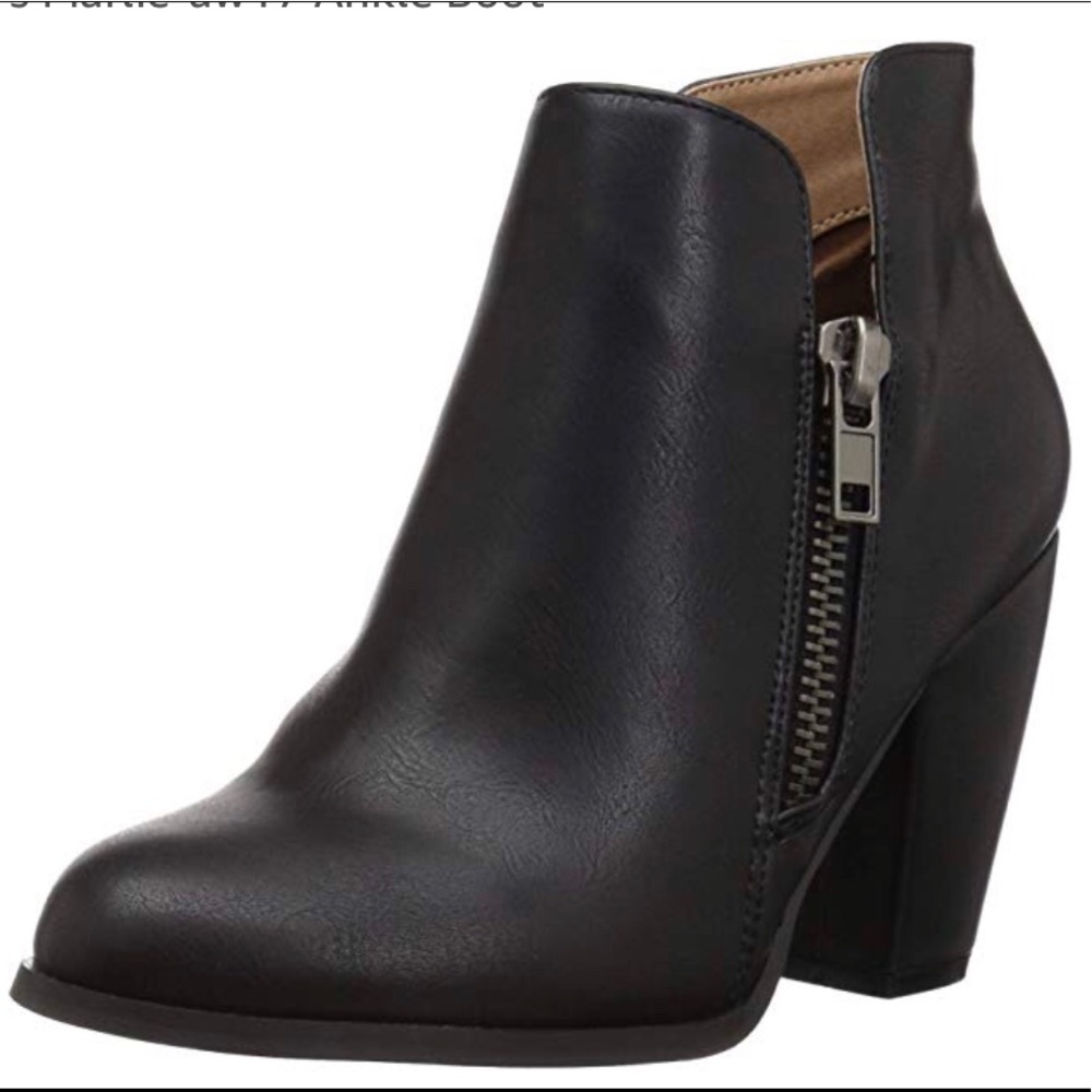 Michael Antonio Ankle Boots